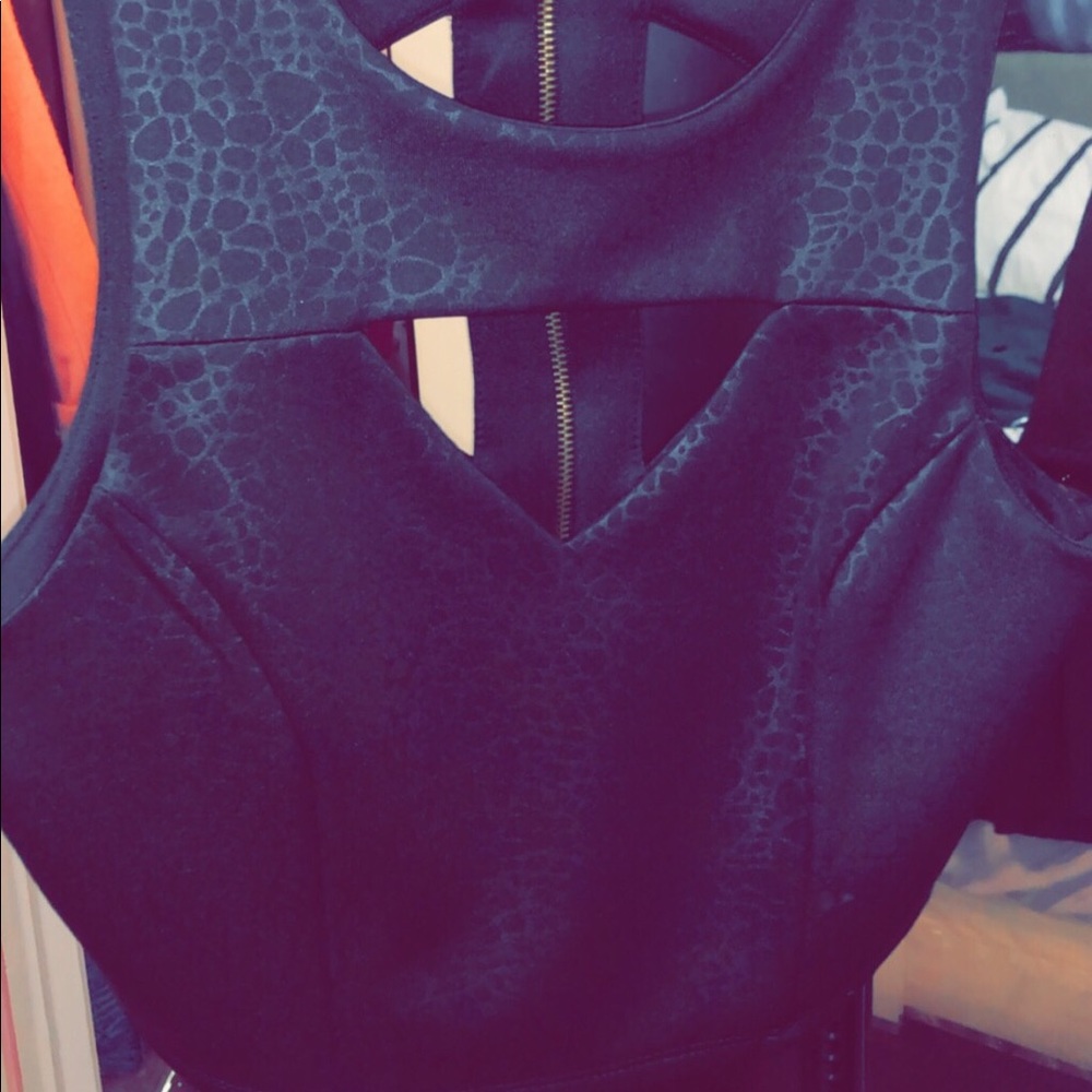 Crop top
